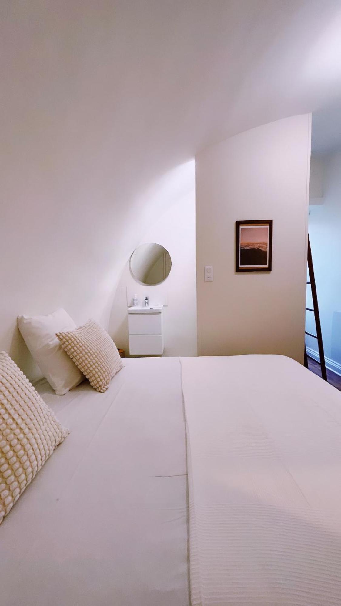 Abbaye De Blanchelande Bed and Breakfast Neufmesnil Εξωτερικό φωτογραφία