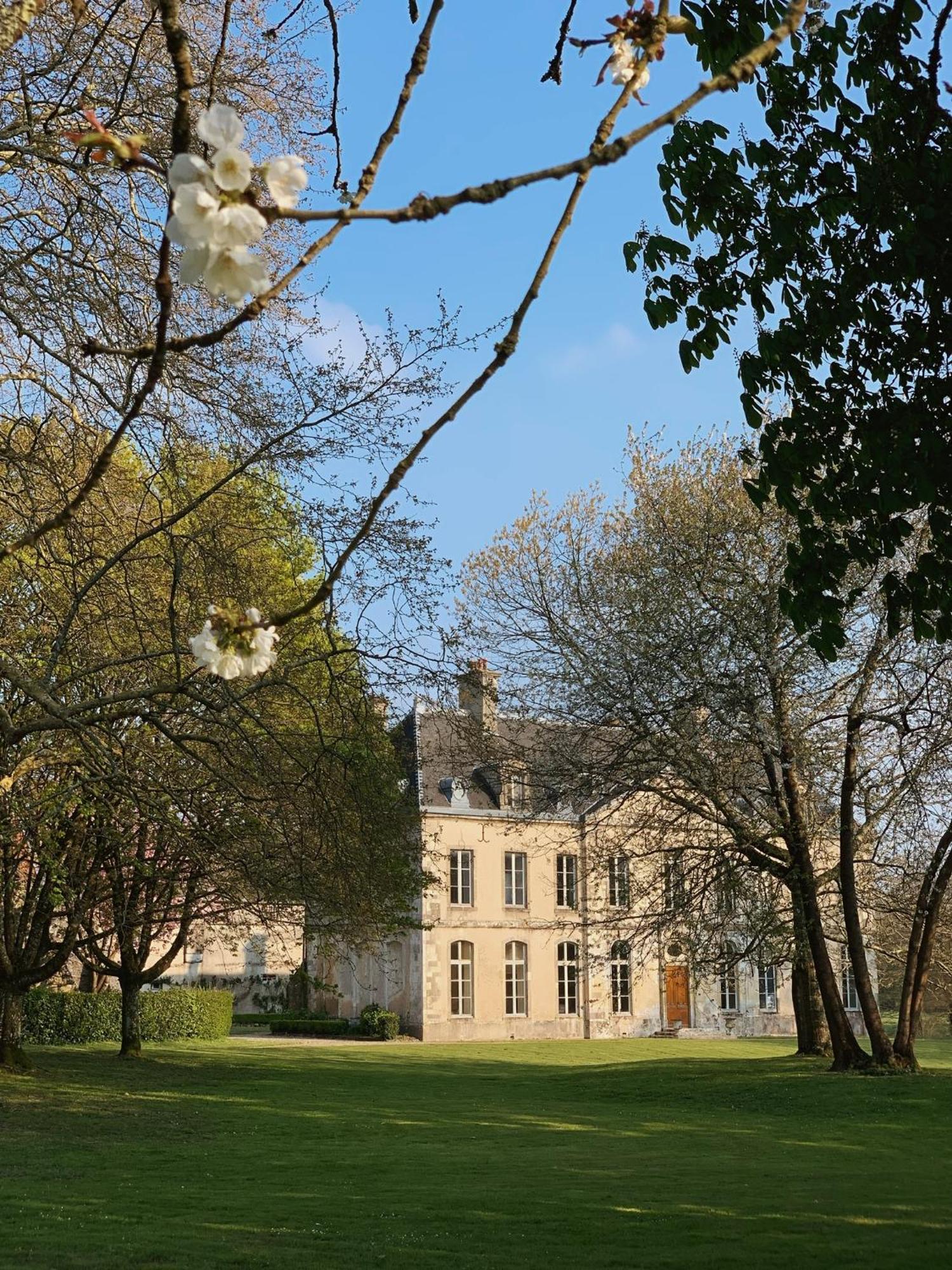 Abbaye De Blanchelande Bed and Breakfast Neufmesnil Εξωτερικό φωτογραφία